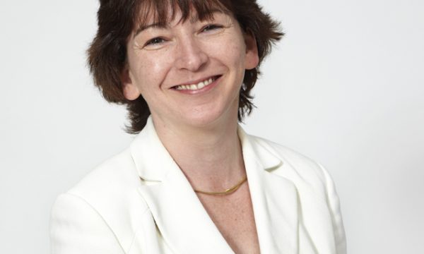 Dr. Theresa Burke of IBS reviews New Way Air Bearings